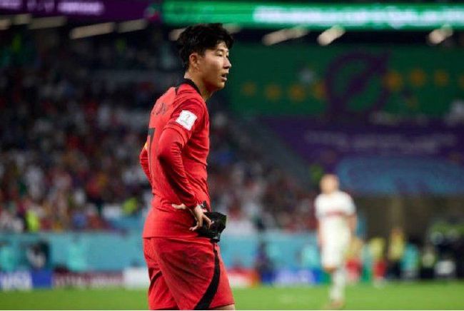 罗马在3-0击败谢里夫后，由于积分落后于布拉格斯拉维亚取得了小组第二名，这导致他们必须在2月份与一支欧冠小组第三的队伍进行附加赛。